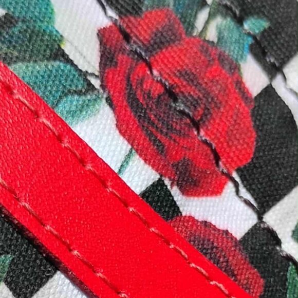 Vans Customs: 'Off the Wall', Roses - Picture 14 of 14